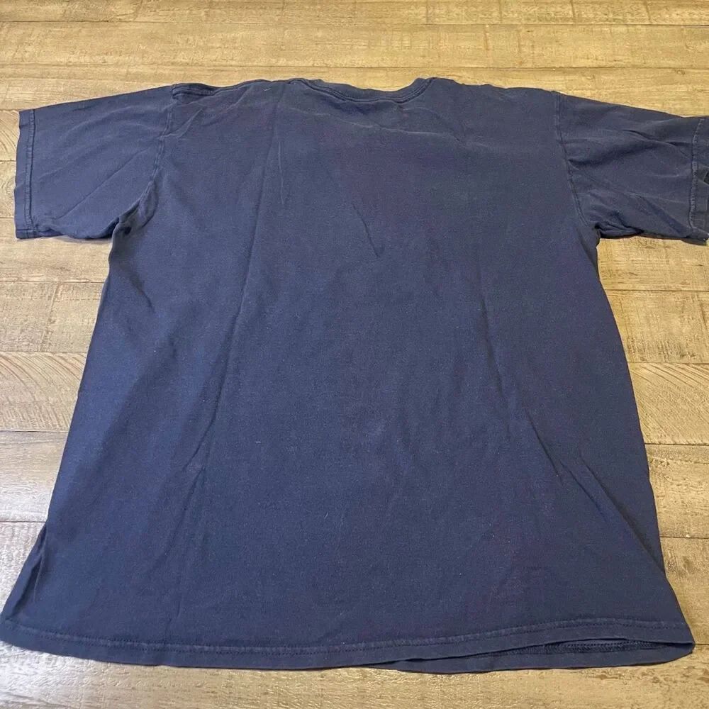 Peanuts Snoopy Christmas T-Shirt – Charlie Brown Tree – Navy Blue – Size Large